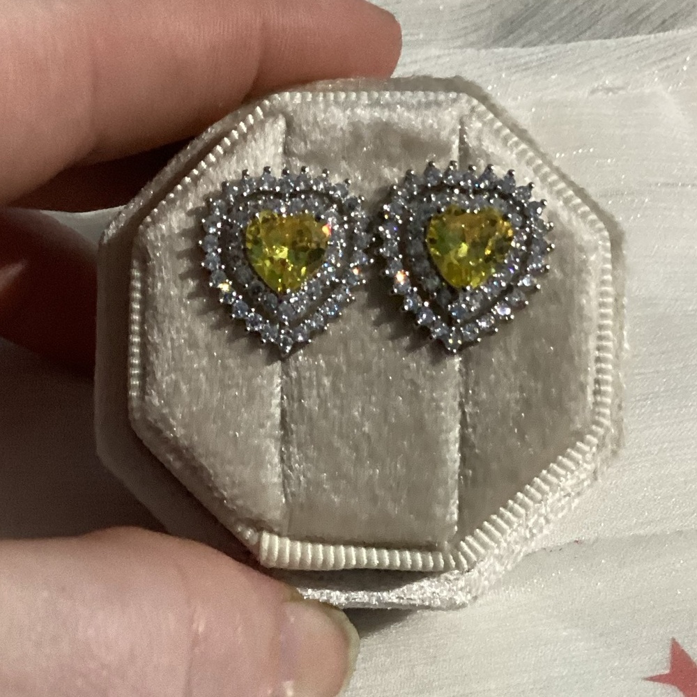 💛 Gorgeous Canary Yellow Heart shaped Studs with Sparkling Double Halo